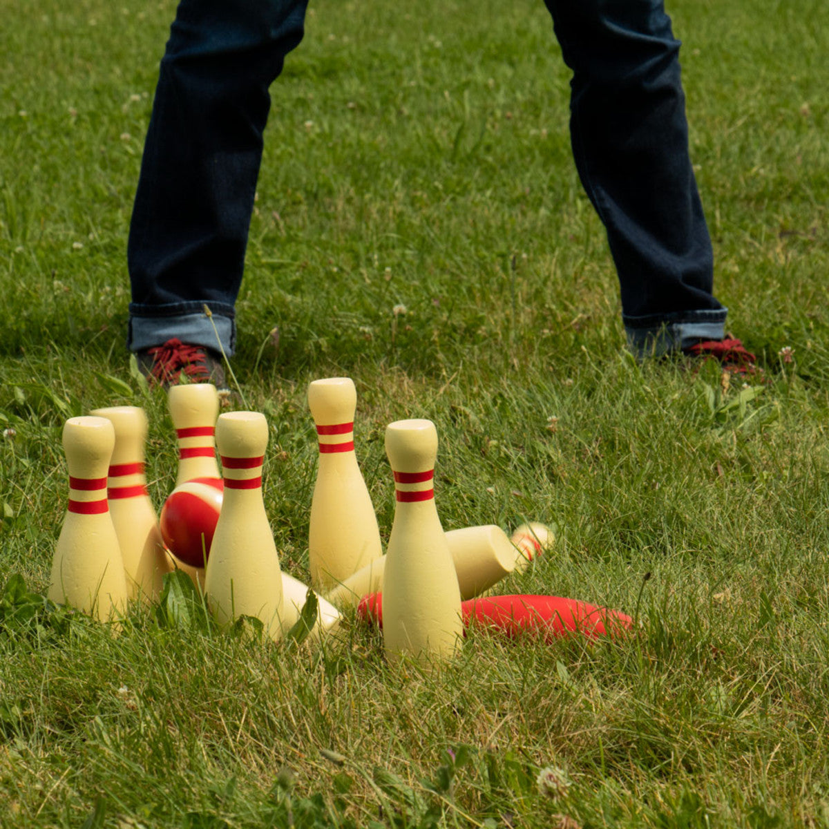 Wooden Lawn Bowling Set - The Family Life Shop