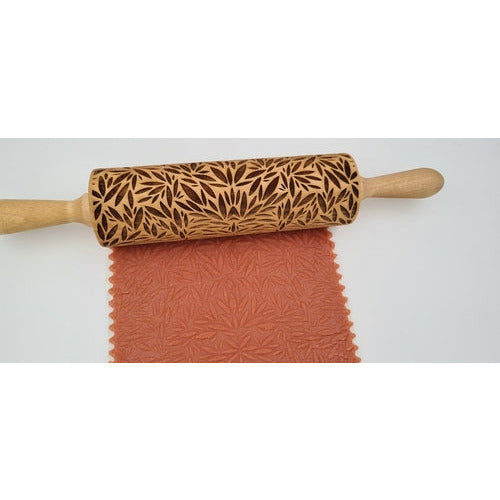 Leaf Engraved Rolling Pin - The Family Life Shop